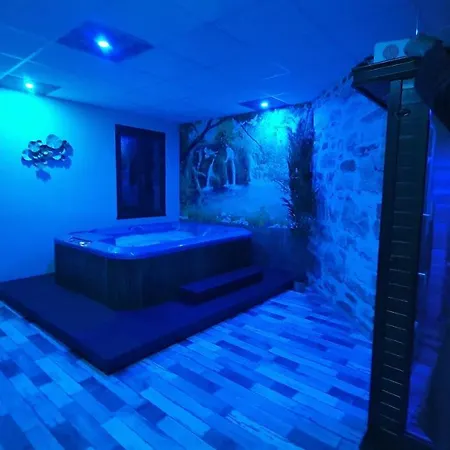 Gæstehus Domaine Du Cardou 4*