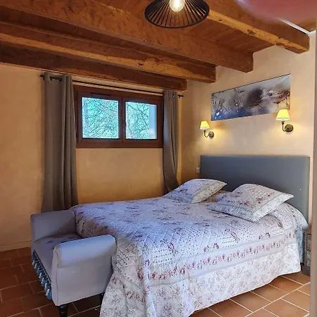 Domaine Du Cardou 4* Puy-lʼÉvêque