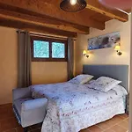 Domaine Du Cardou 4* Puy-lʼÉvêque