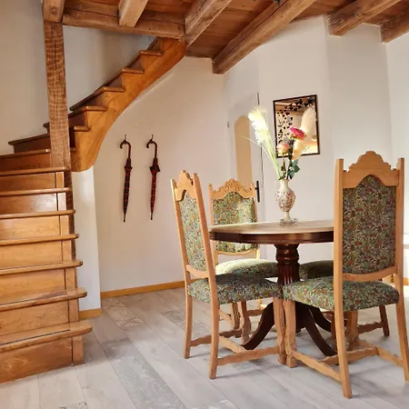 Maison d'hôtes Domaine Du Cardou *