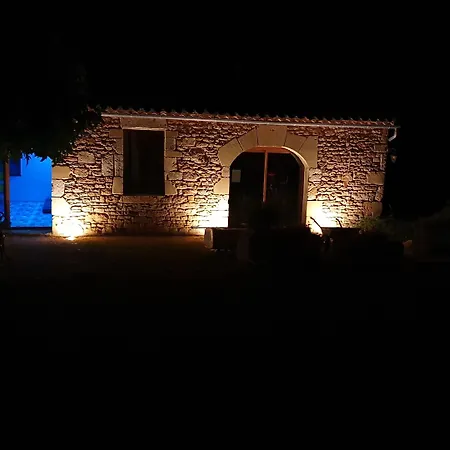 Domaine Du Cardou 4* Puy-lʼÉvêque