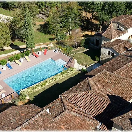 Domaine Du Cardou بيت ضيافة 4*