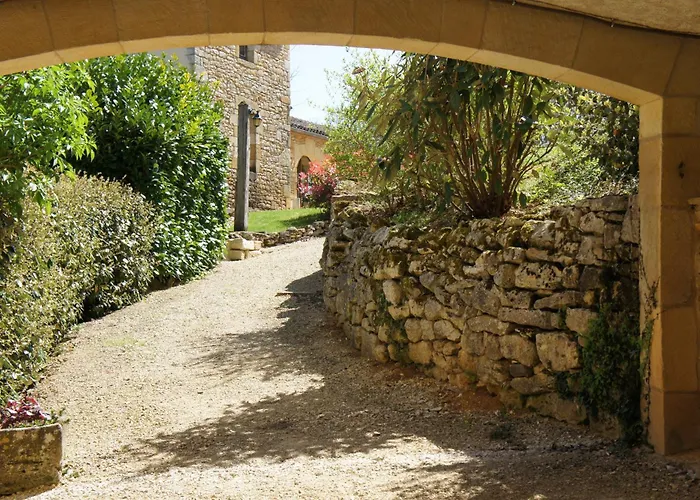 Domaine Du Cardou Pensión 4*